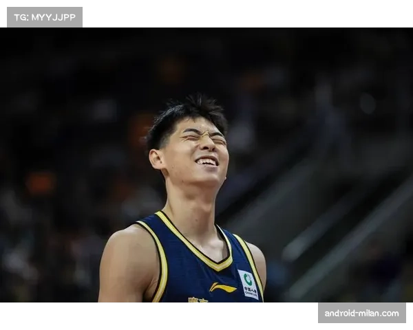 广东东阳光三分球17中1开局 外线投射稳定性成进攻最大变数